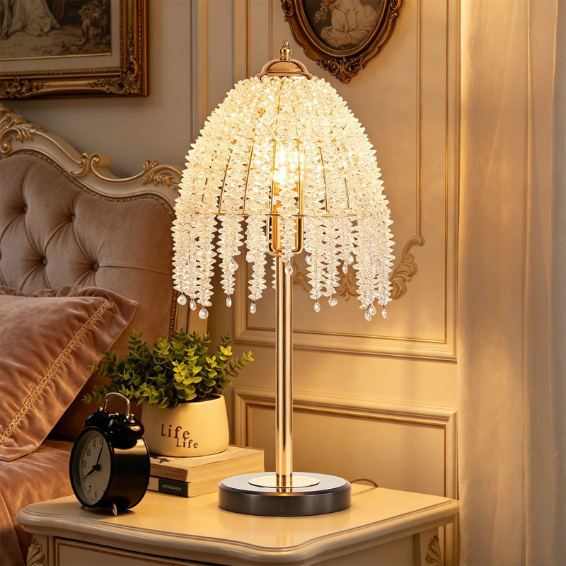 Lampe de table en cristal 19 po - Cascade rétro avec perles en forme de goutte et base en marbre (ampoule non incluse)
