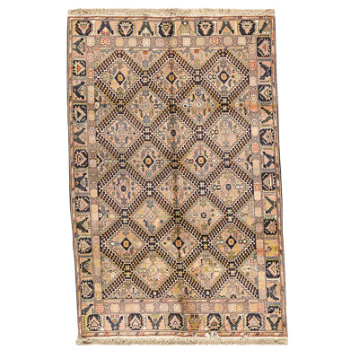 Hand Knotted Wool Area Rug in Red