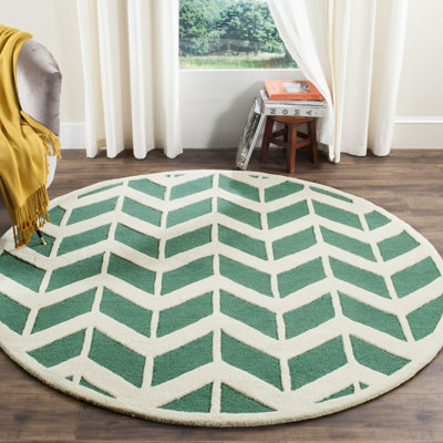 Deedgra Hand Tufted Wool Chevron Rug