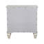 Table de chevet 3 tiroirs blanc crème avec plateau coulissant