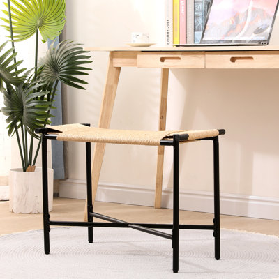 Tabouret de coiffeuse: corde de papier tissée à la main. Structure en métal, capacité de 220 lb. Pour le salon, le vestibule. 24,15 po x 11,73 po x 17,7 po Option de siège polyvalente. Assemblage facile. Style naturel. Repose-pieds en corde Appel.