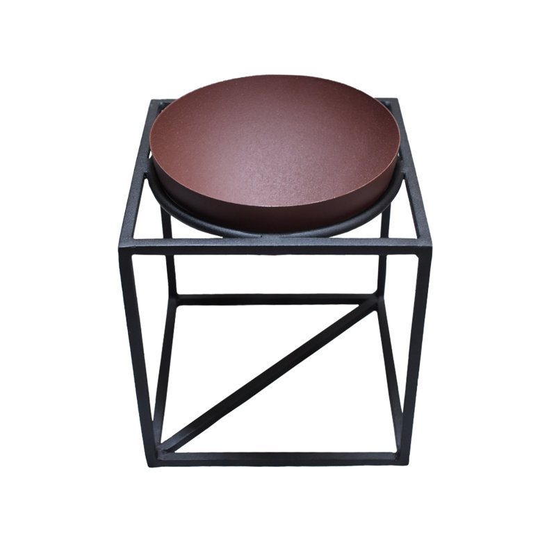 1 pot à fleurs en fer, rouille, H 9,84 po x l 9,25 po x P 9,25 po