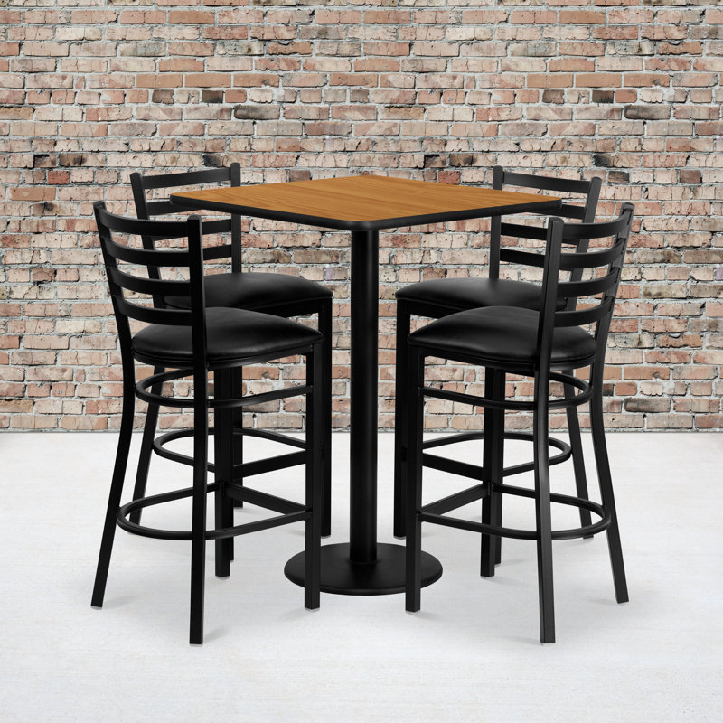 Ensemble de table carrée en stratifié de 30 po avec 4 tabourets de bar en métal à dossier échelle Akriti, Naturel