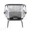 Fauteuil d'extérieur en rotin tissé durable avec coussins résistants à l'eau et structure en acier pour un décor moderne dans la cour arrière
