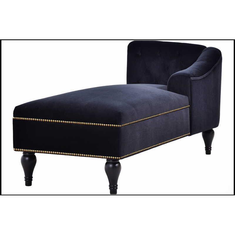 Luxueuse chaise longue en velours avec capitonnage à boutons et garniture cloutée, parfaite pour les sièges élégants et confortables
