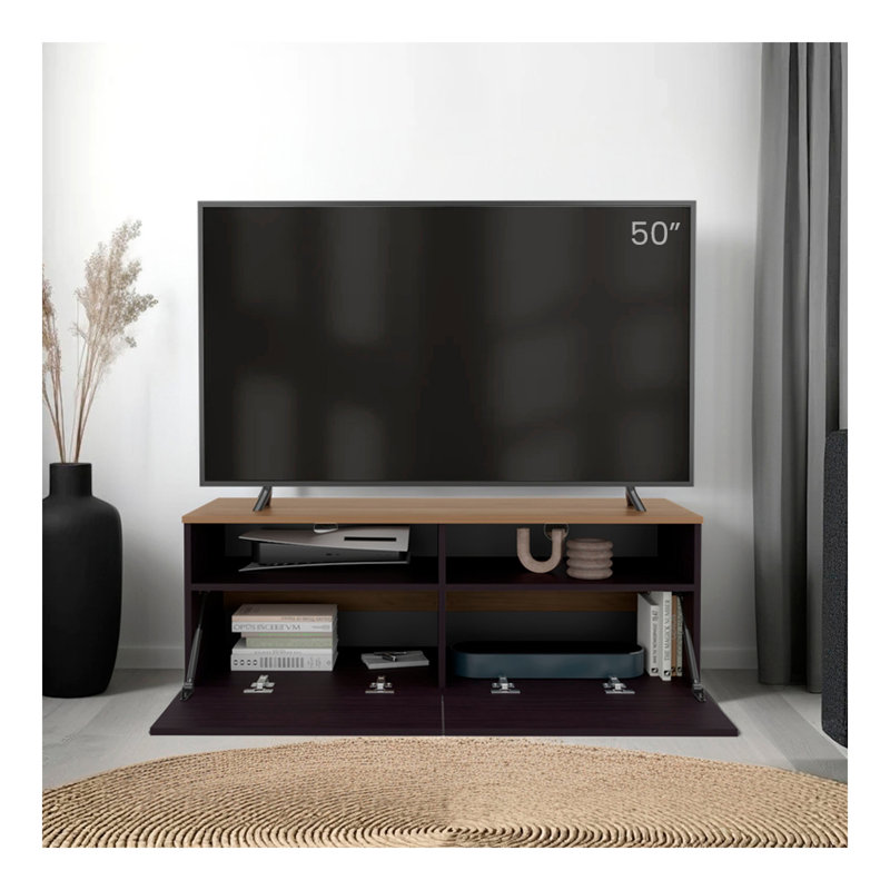 Meuble télé en wengé et chêne naturel avec porte et rangement ouvert