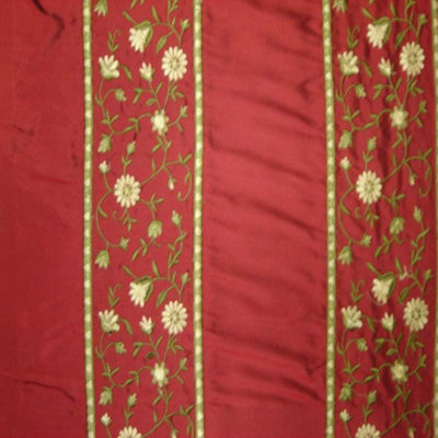 Tissu mûre | Tissu rayé en soie brodée à motif floral | Tissu avec draperie et rideaux