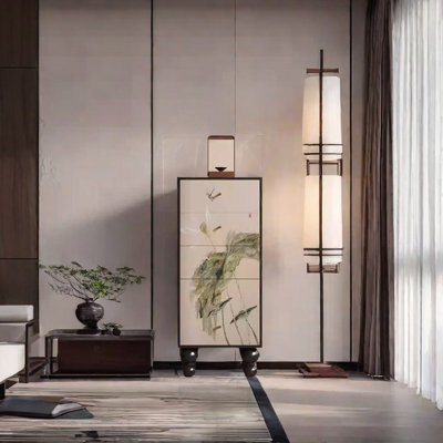 Armoire en bois de frêne avec cinq tiroirs