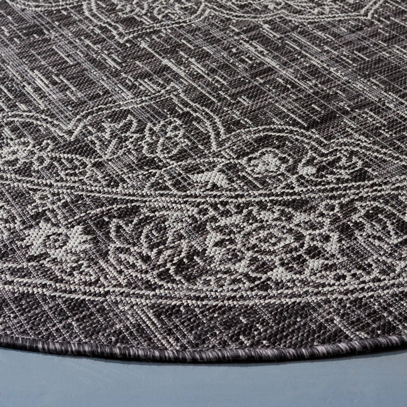 Louvenia Performance Oriental Indoor/Outdoor Area Rug, Round 6'7"