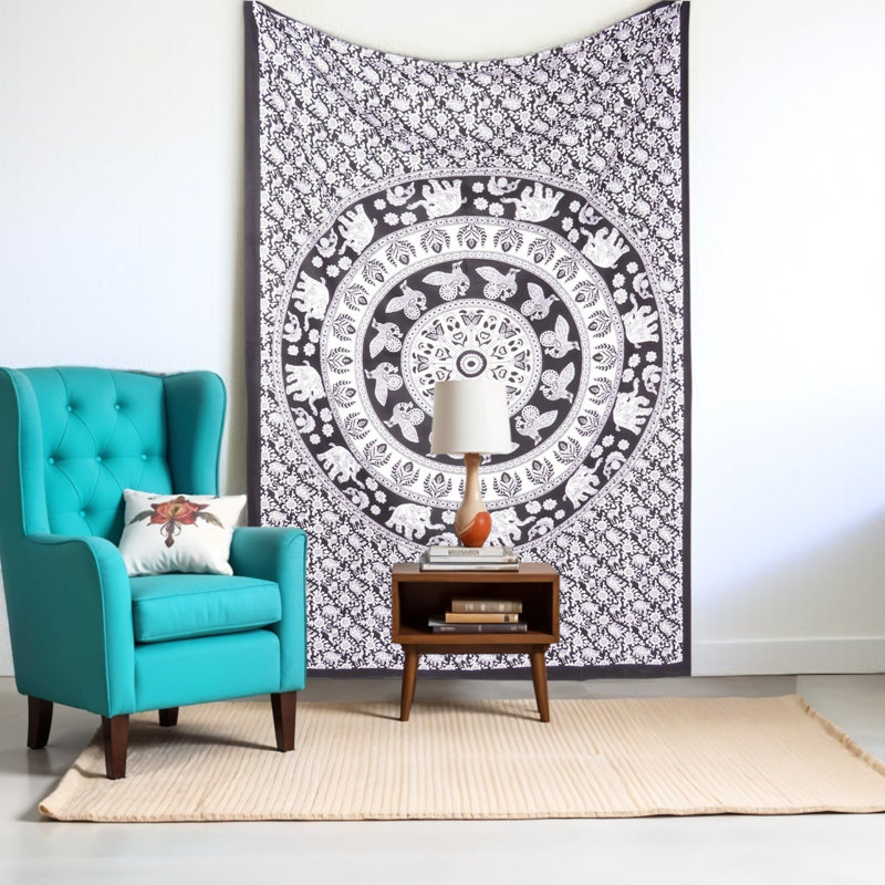 Tapisserie 80 po x 56 po Mandala