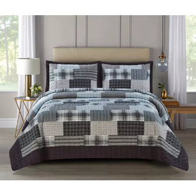 Newlin Polyester Patchwork Bedspread with Pillow Shams