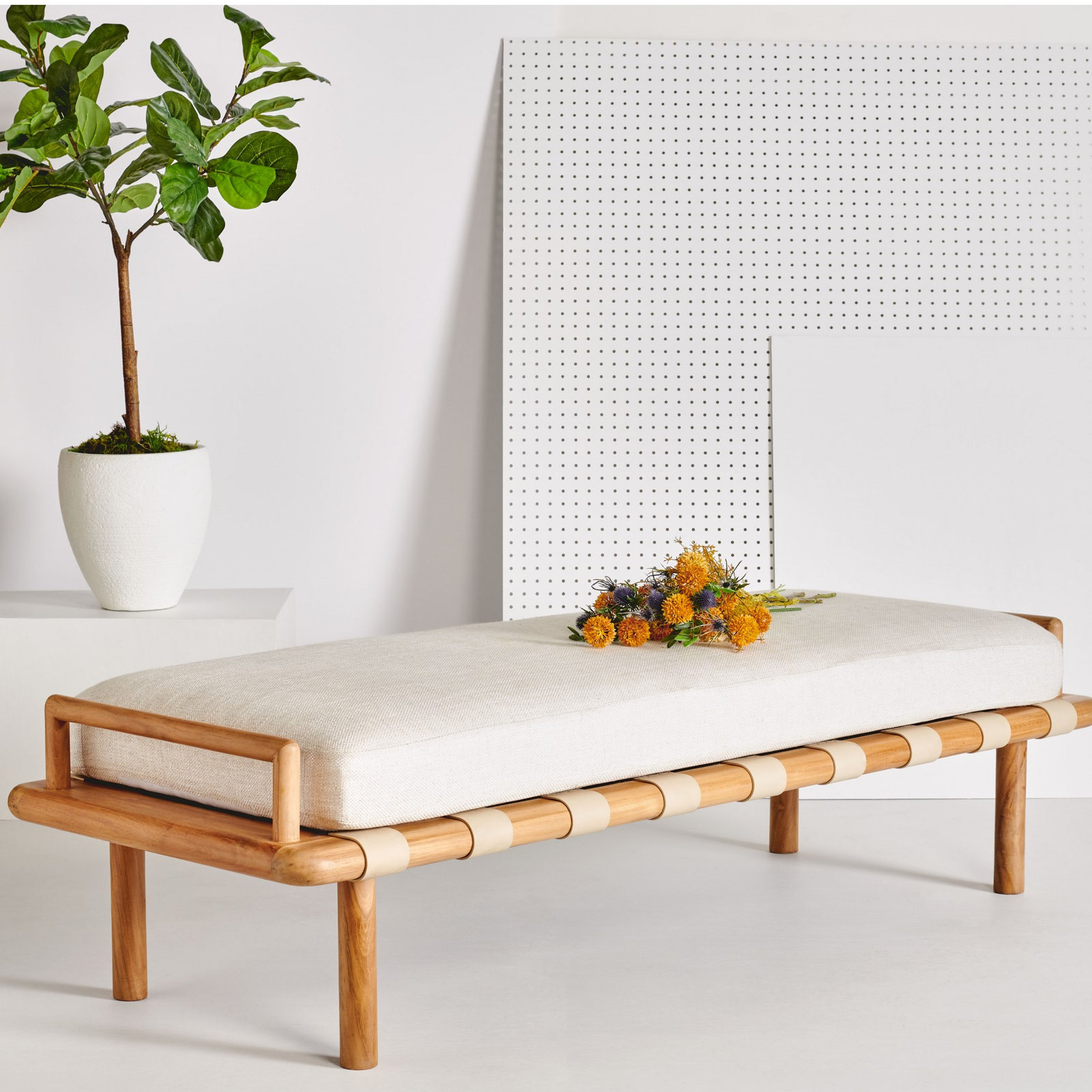 Hokku Designs Aaloni 70" Bedroom Bench, Natural