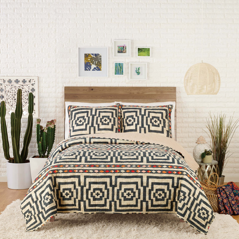 Hypnotic 100% Cotton Boho Lightweight Quilt Set, Dark Gray/Natural, Twin Quilt + 1 Sham
