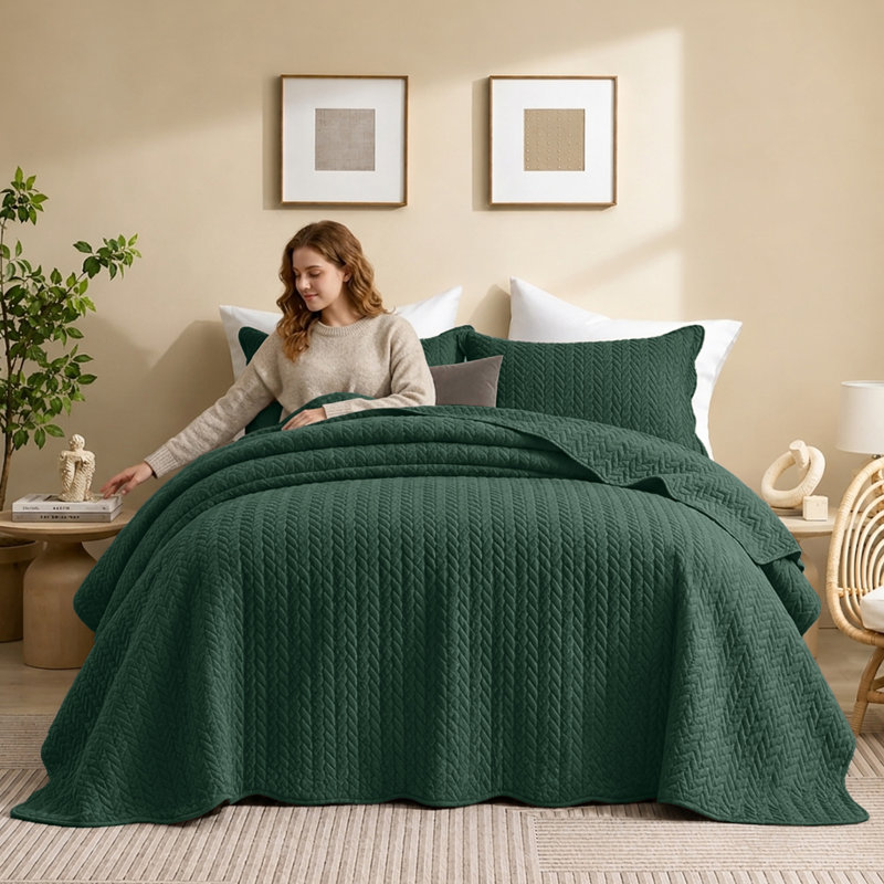 Microfiber Embossed Oversized Modern & Contemporary Bedspread Set With Shams, Full Bedspread + 2 Pillowcases, Emerald