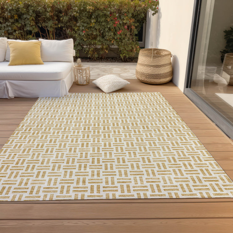 Aquaisha Geometric Indoor Rug