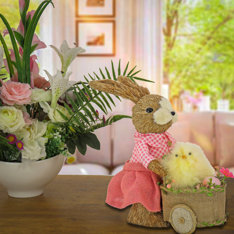 The Holiday Aisle® 14 "Lapin de Pâques poussant la brouette