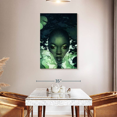 Leisha, femme verte dans une eau sombre