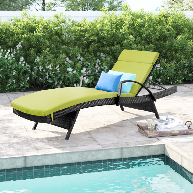 Billur Outdoor Chaise Lounge , Cushion Included, Green