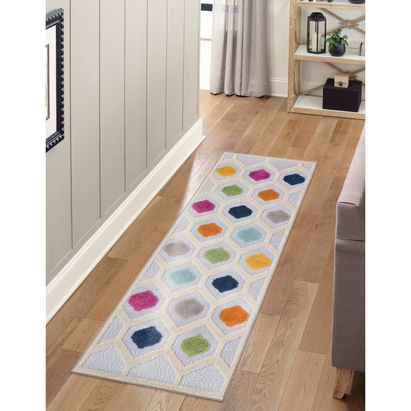 Geometric Indoor / Outdoor Rug, Runner 2' x 6'