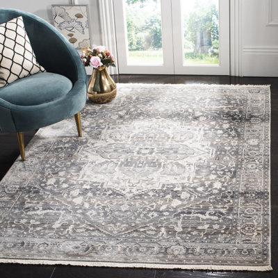 Tapis oriental gris Berkeley Heights