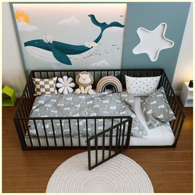 Lit simple en métal Montessori avec porte et rails de sécurité, profil bas, noir