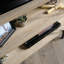 Console, finition brune sur place