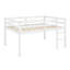 Lit mezzanine en bois avec échelle-683247130