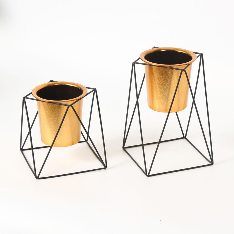 Metal Pot Planter