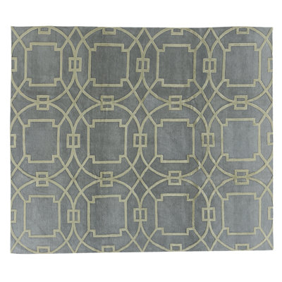 Cloister Geometric Area Rug in Gray/Sliver