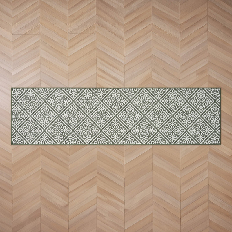 Austell Machine Woven Synthetic Geometric Area Rug, Runner 2'2" x 6', Natural/Sage