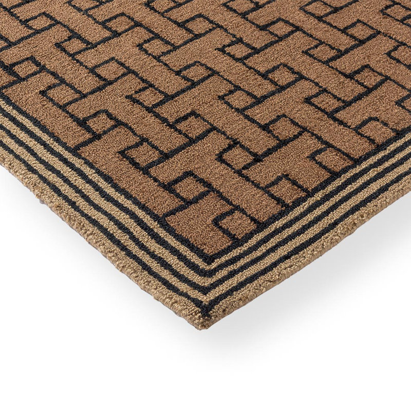 Geometric Area Rug in Light Brown/Black, Rectangle 6'7" x 9'2"