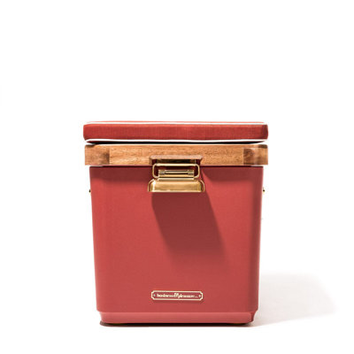 Hemingway Cooler