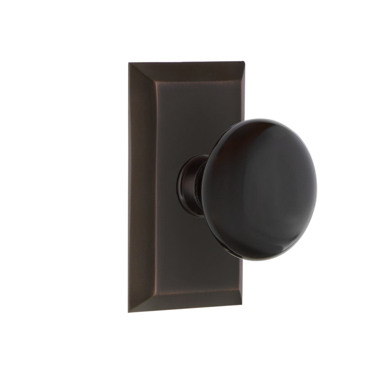 Plaque Studio avec poignée de porte en porcelaine noire, Bronze intemporel
