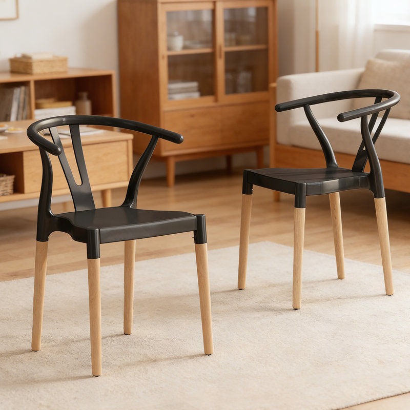 Chaise de salle à manger en plastique
