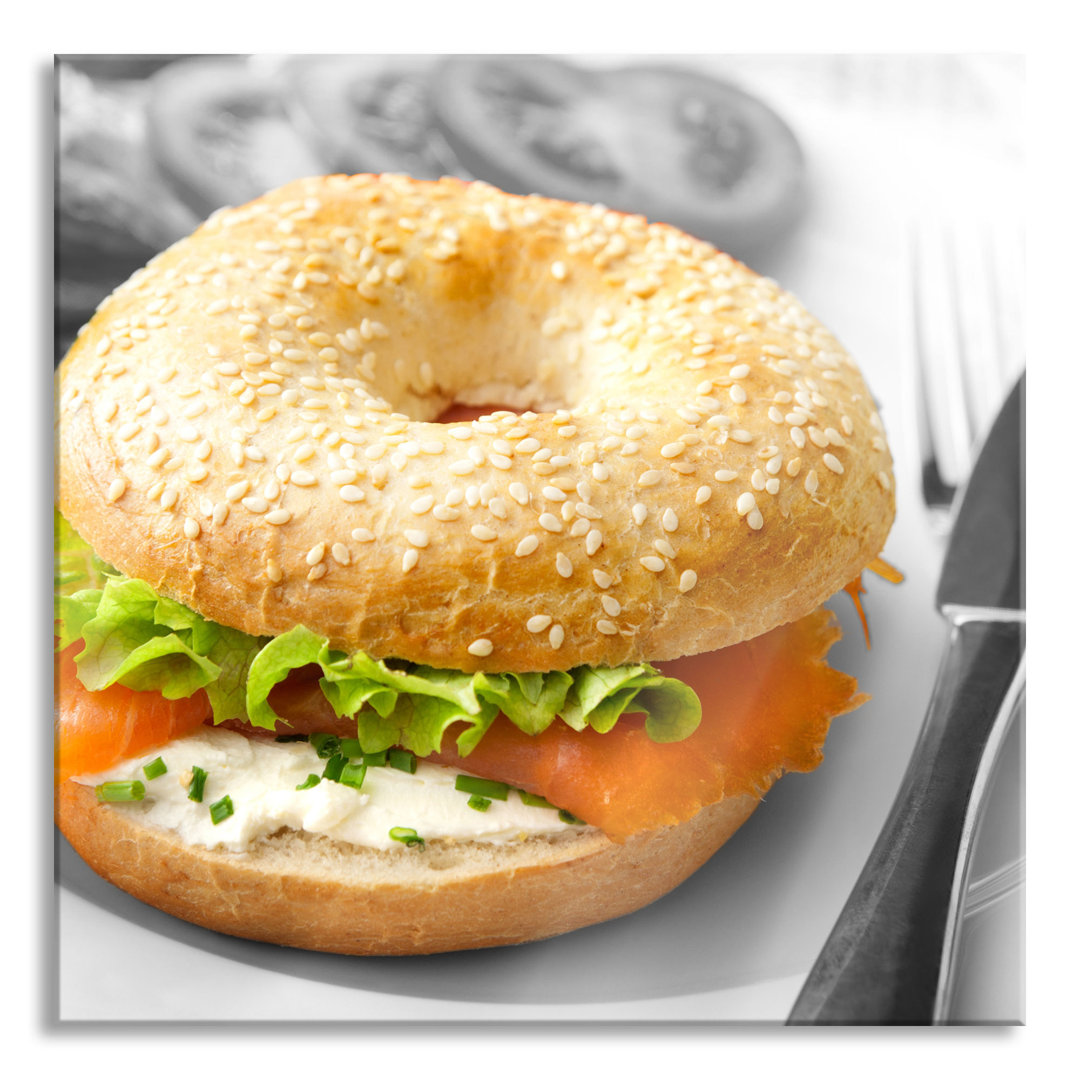 Glasbild Räucherlachs-Bagel