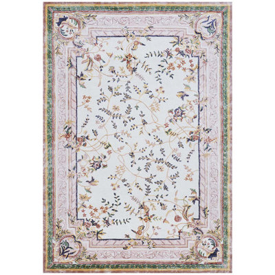 Floral Area Rug in Ivory