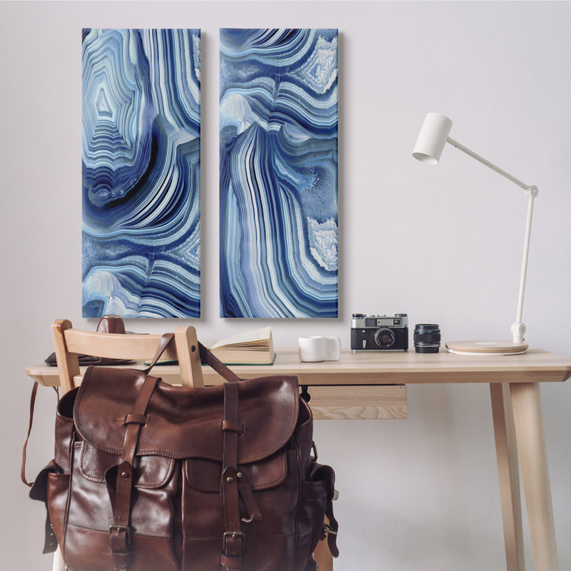 "Abstract Blue Rock Crystal Waving Lines" par Danielle Carson - ensemble de 2 impressions, H 30 po x l 13 po x P 1,5 po