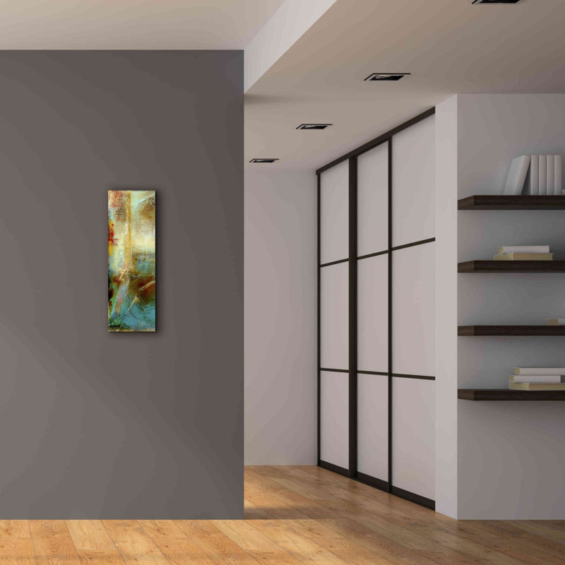 «Urban Decay I» par Erin Ashley, estampe numérique sur toile, H 36 po x l 12 po x P 1,5 po