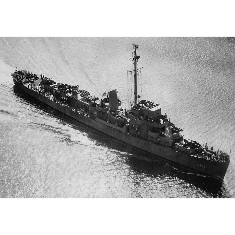 Cannon-class Destroyer Escort Medium, 10" H x 36" W x 5" D