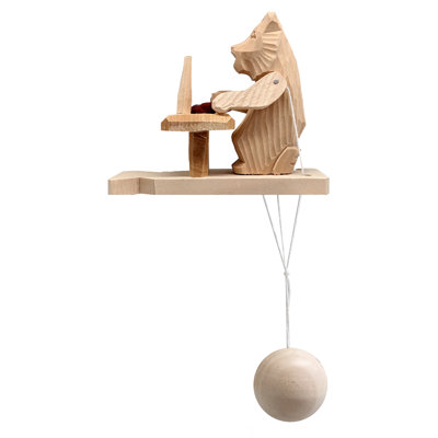 Gerianne Statue