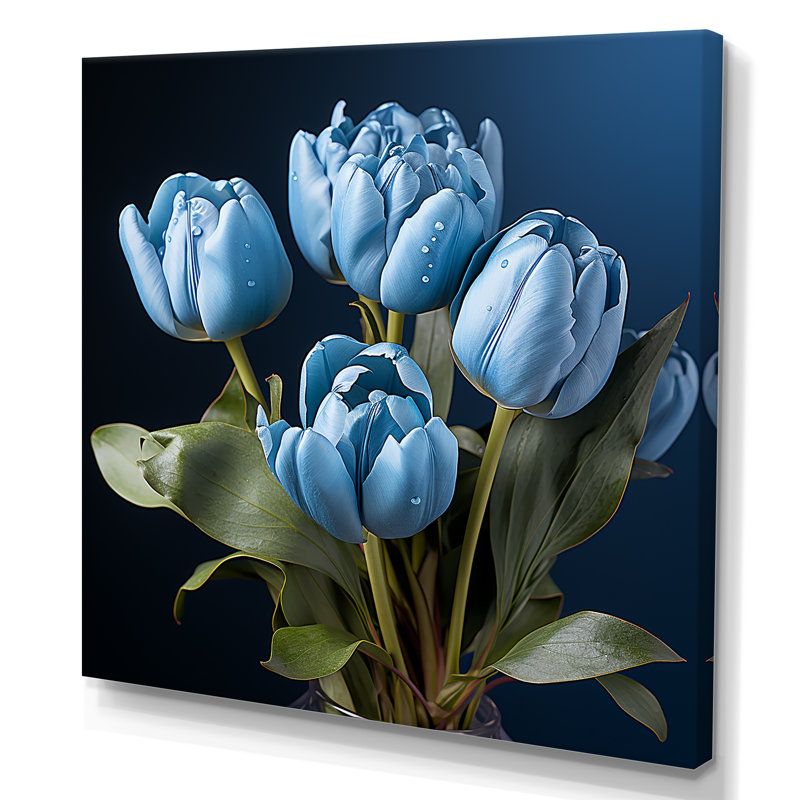 «Azure Blue Tulips Bloom III» sur toile, H 30 po x l 30 po x P 1 po, Toile tendue