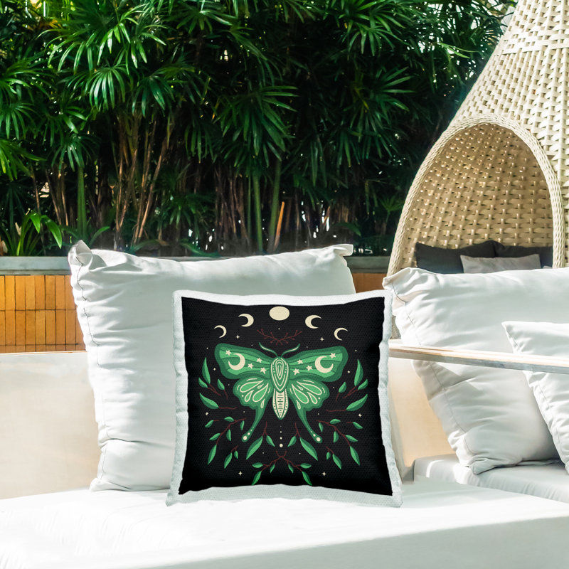 Coussin Celestial Moth & Botanicals