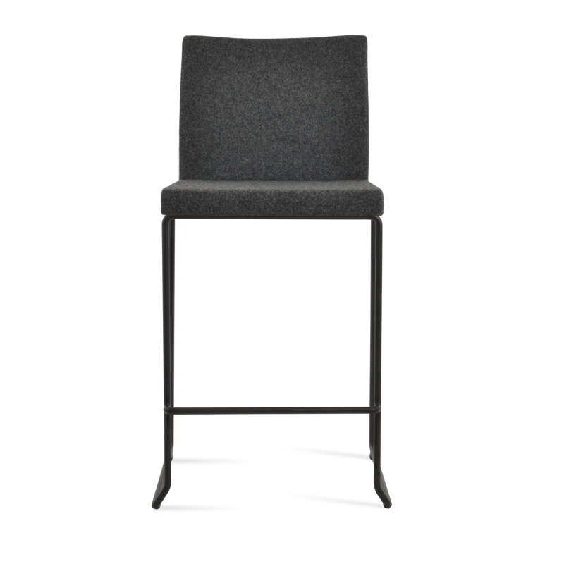 Tabouret de bar et de comptoir empilable en laine Aria, Noir, noir, noir, noir, Gris foncé