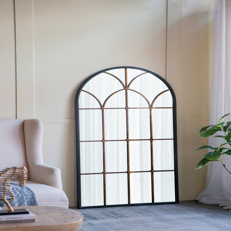 Miroir arqué pleine longueur 34 x 65,5 po avec motif de vitre noir et doré