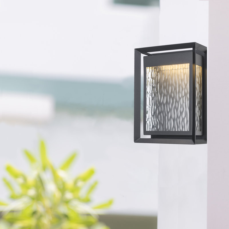 Plafonnier encastré à DEL noir câblé intégré, H 13 po x l 4,5 po x P 3 po, 14 watts