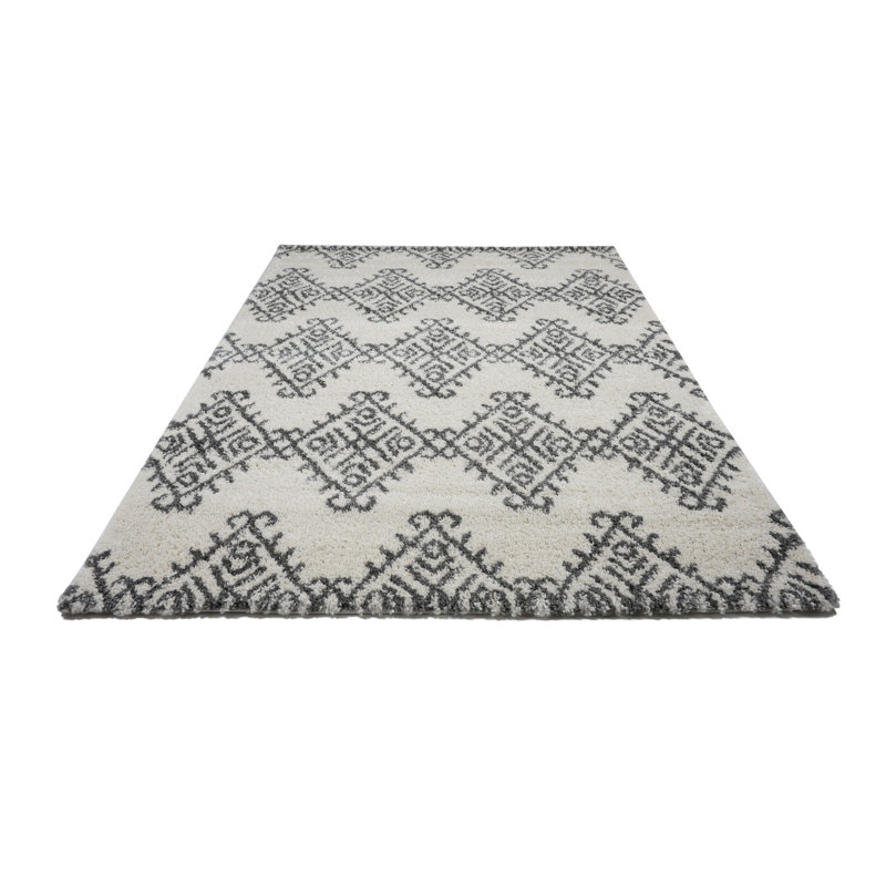 Mckinnie Geometric Indoor Rug, Rectangle 5'3" x 7'5"