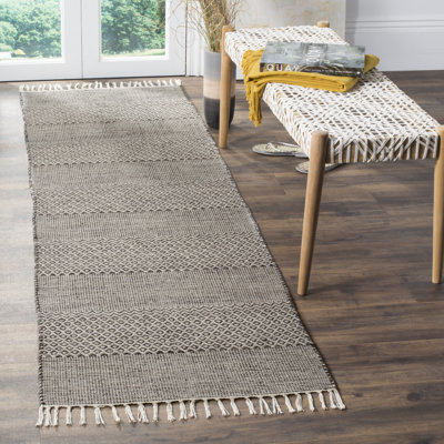 Tapis rayé ivoire / anthracite en coton tissé à plat à la main Bester