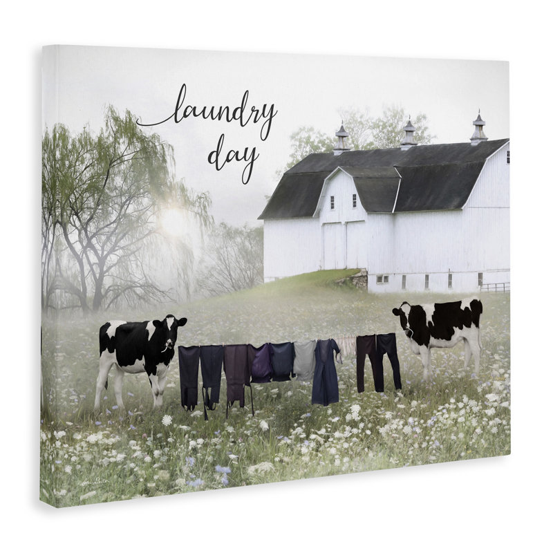 «Laundry Day», impression sur toile tendue, H 24 po x l 30 po x P 1,5 po