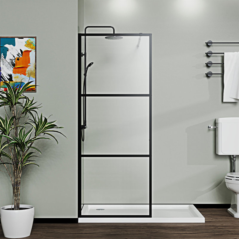 Pièce de douche avec porte de douche