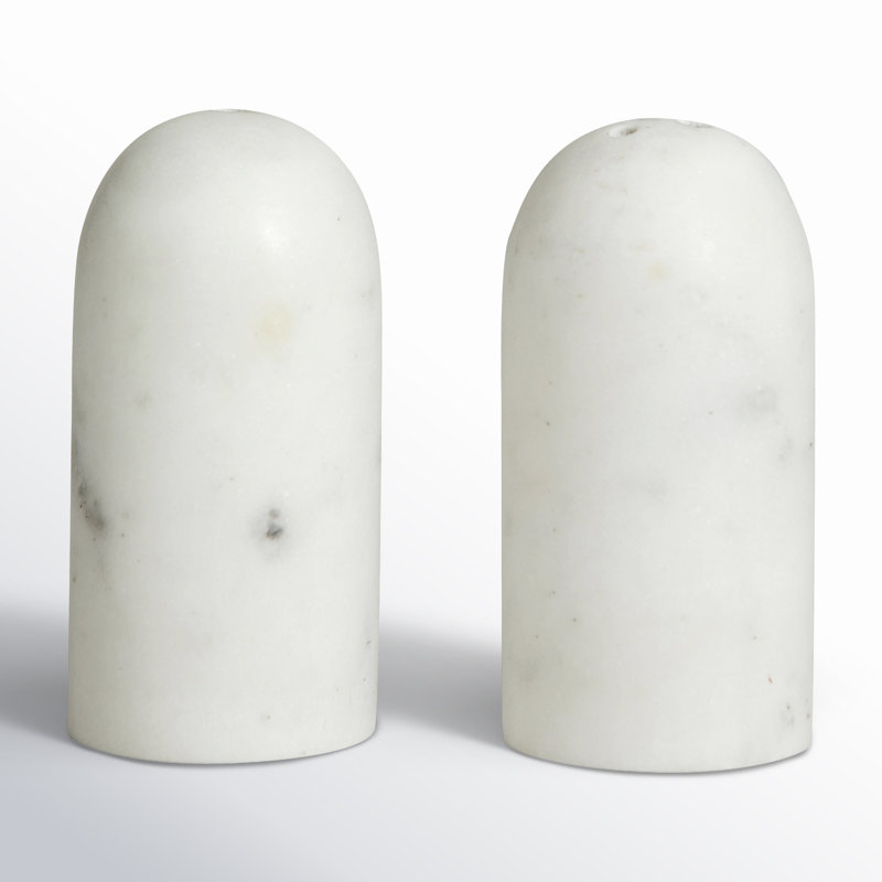 Salières et poivrières en marbre blanc